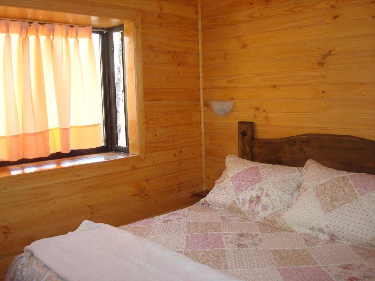 Cabanas Roble Quemado Las Trancas Bilik gambar